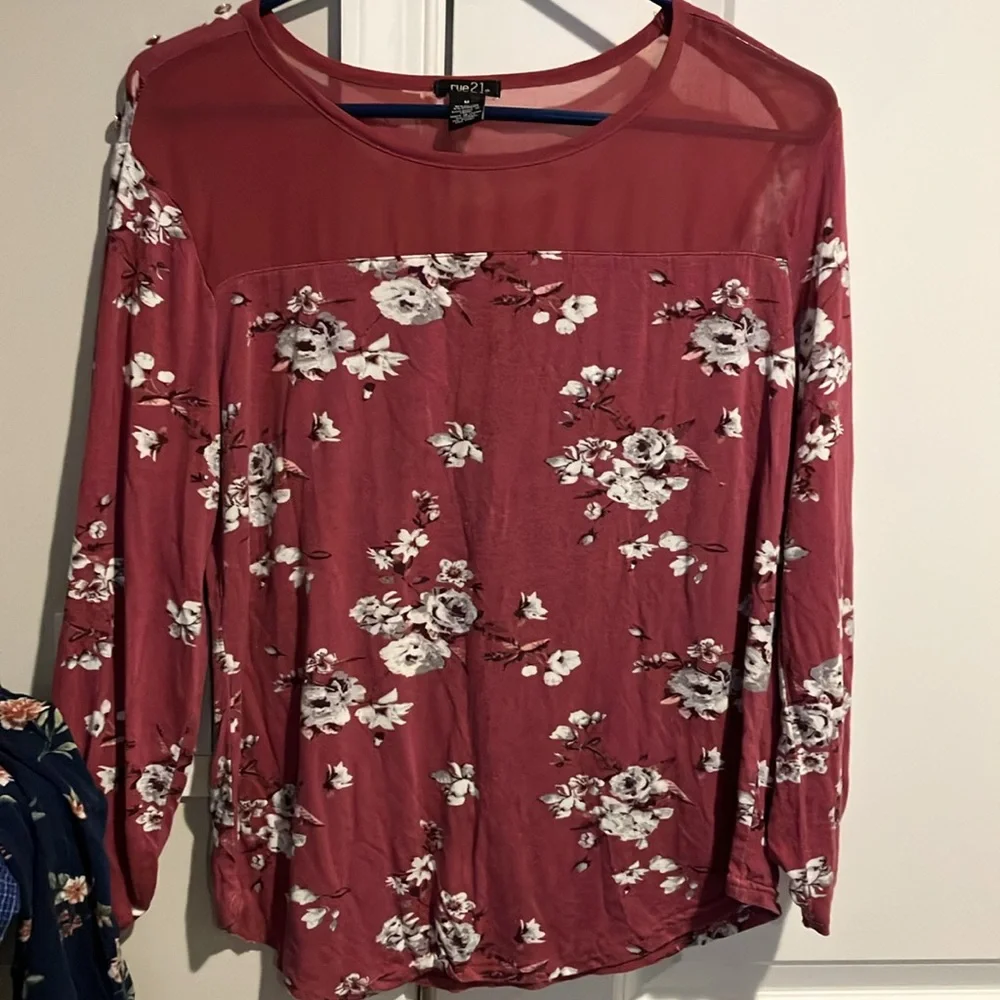 Rue21 Floral Dress Shirts (2 Lot Bundle) - Picture 8 of 12